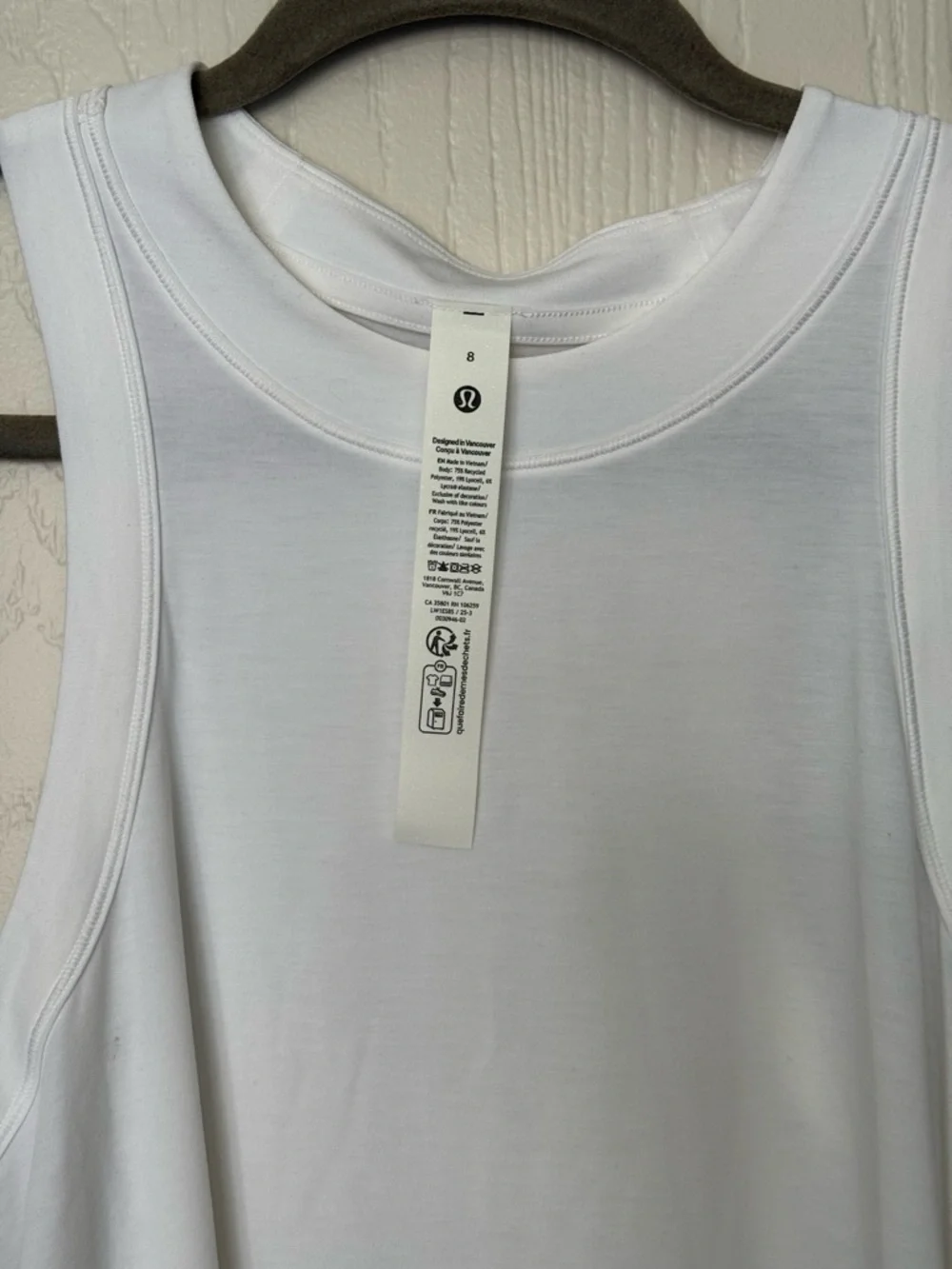 NWT Lululemon Jersey Training Top size 8 - Picture 6 of 6